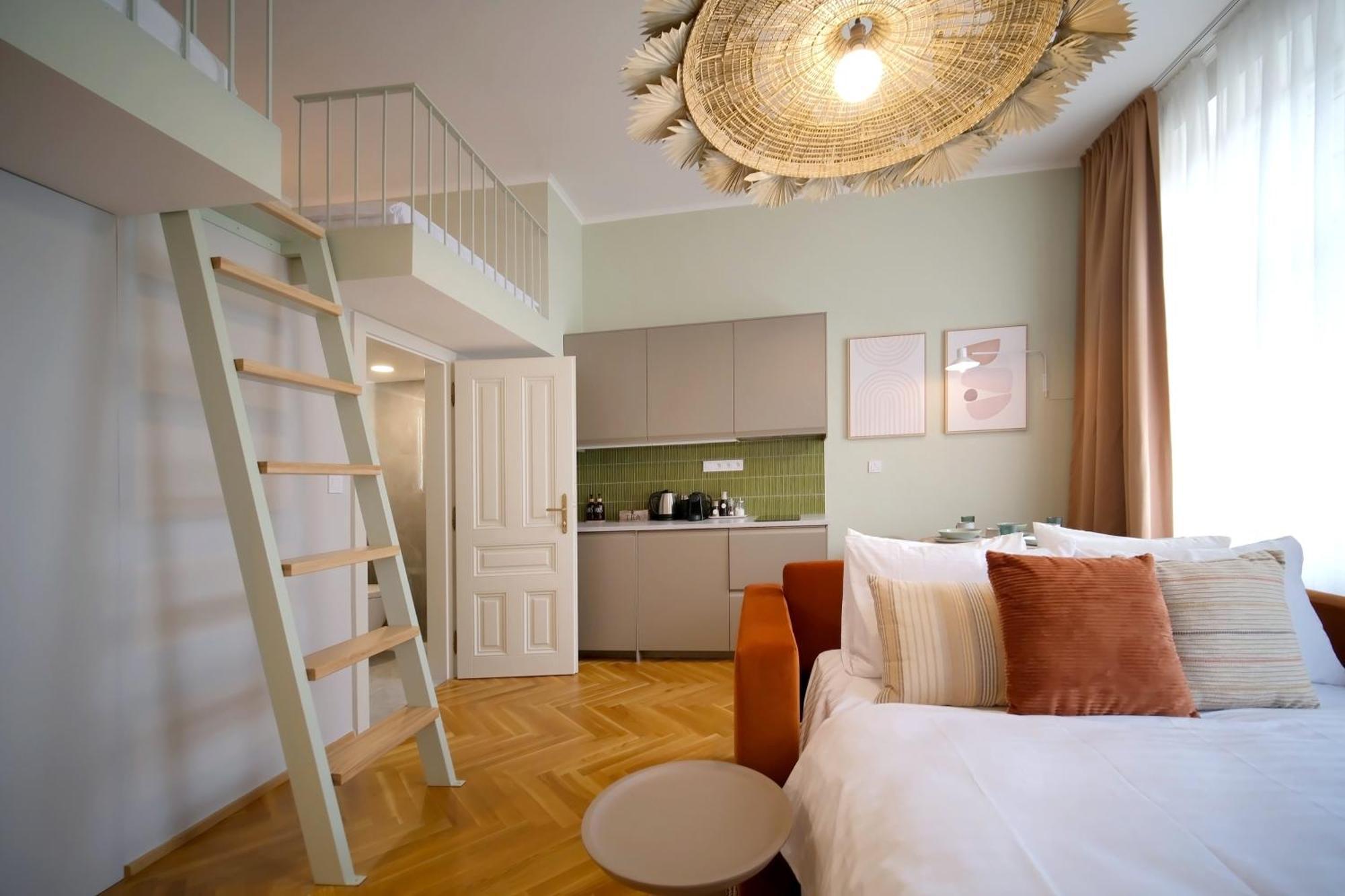 Luxemi Apartments I City Center Premium Studio براغ المظهر الخارجي الصورة