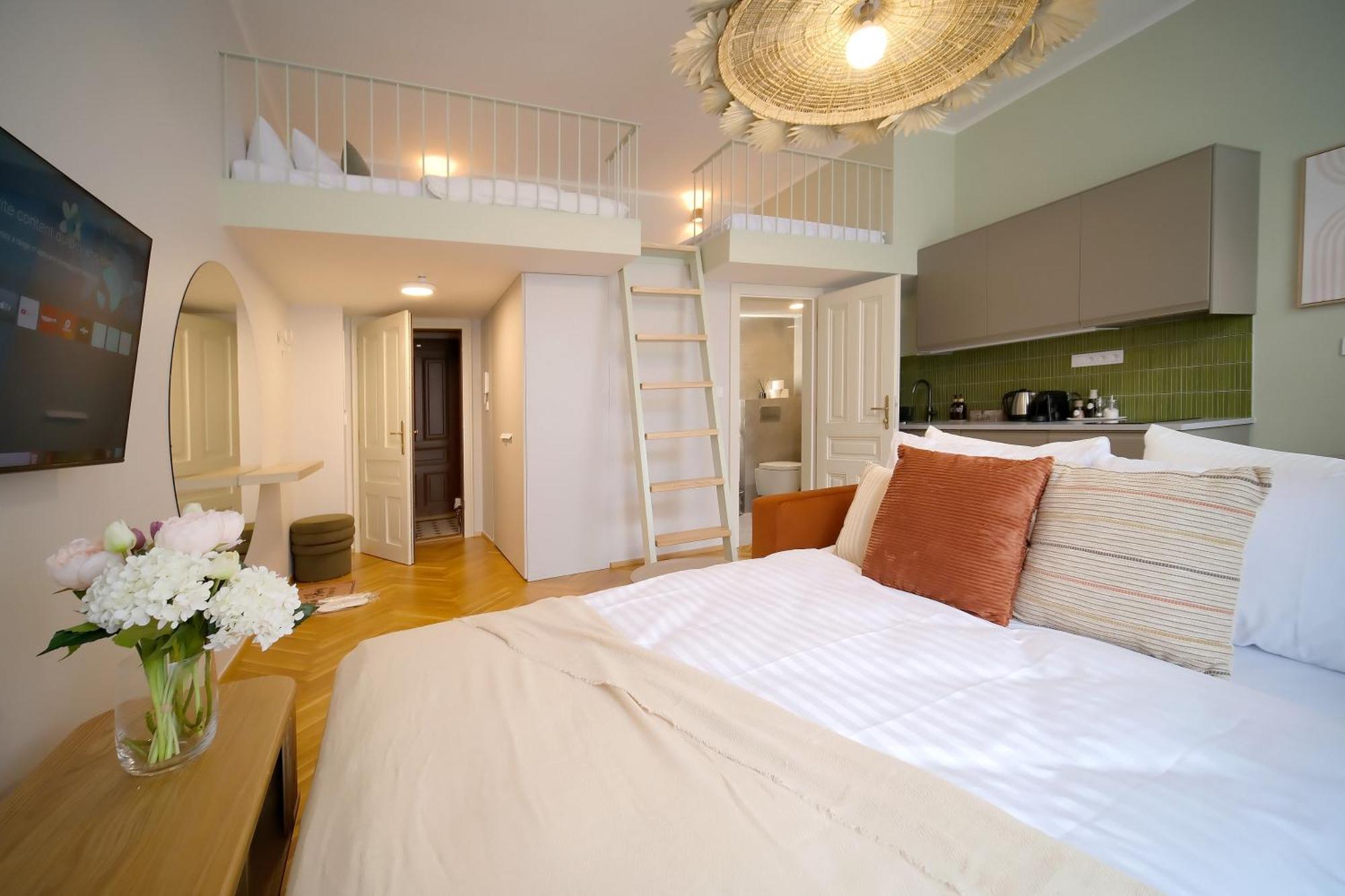 Luxemi Apartments I City Center Premium Studio براغ المظهر الخارجي الصورة